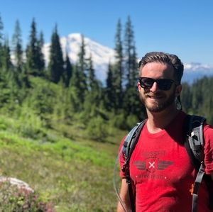 Meet your Posher, Hugh